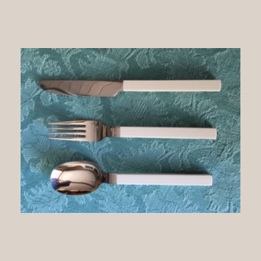 Hvid relief (Imerco)