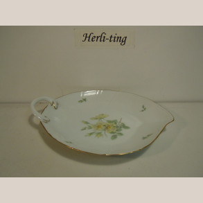 357/199 Blad assiet 25x19 cm 