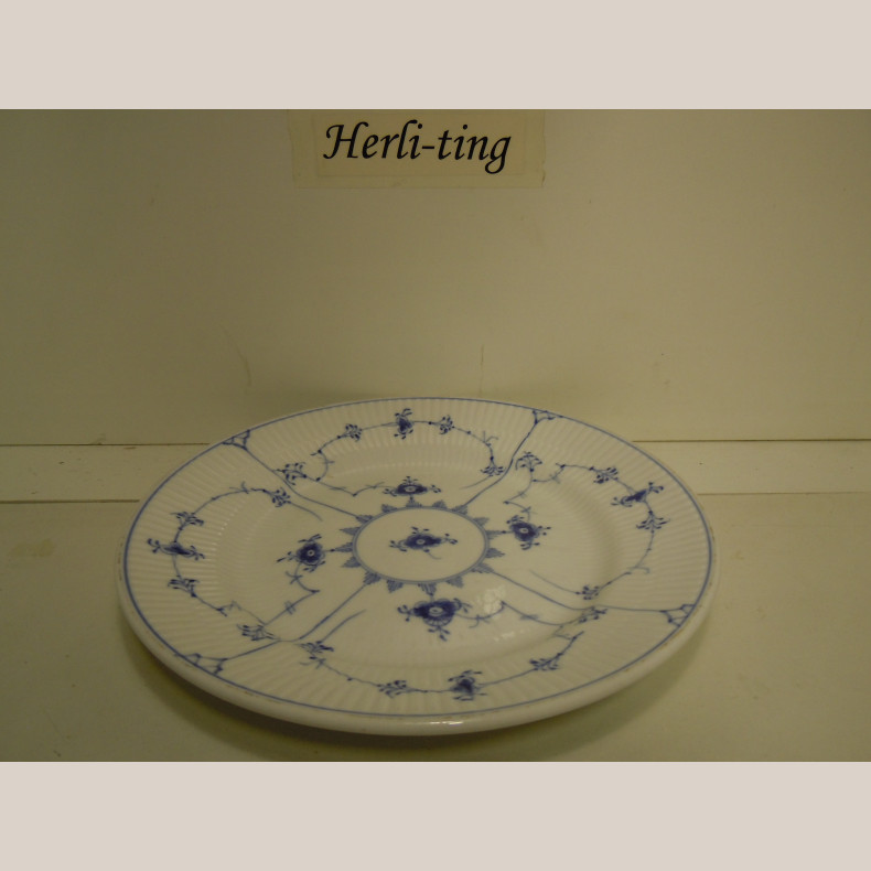 329 KGL Riflet Frokosttallerken �22,5 cm 