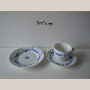 305/102 Kaffekop m.underkop + kagetallerken 306 15,5cm