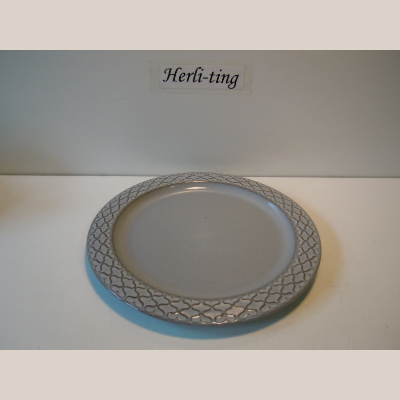 325/25 middagstallerken �24,5