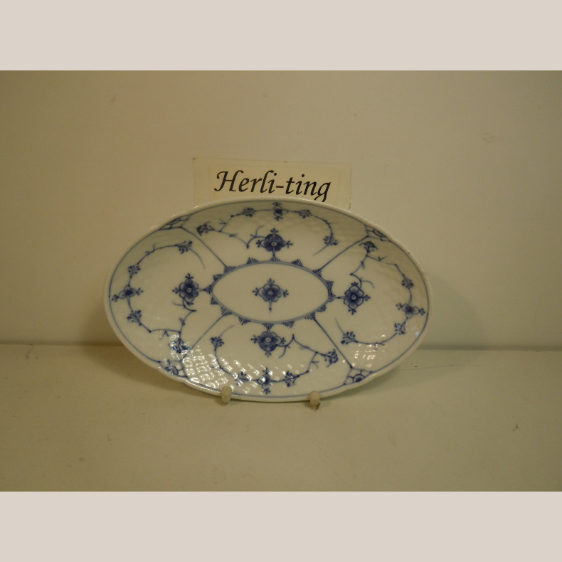 314/39 Oval dyb assiet 23x15 cm