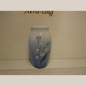 57-255 Vase 