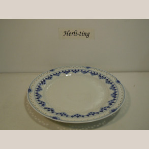 325,6 middagstallerken m.gennembrudt kant 1.sort.