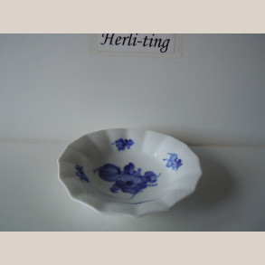 8007 Kantet sk�l �14,5 cm 1.sort.