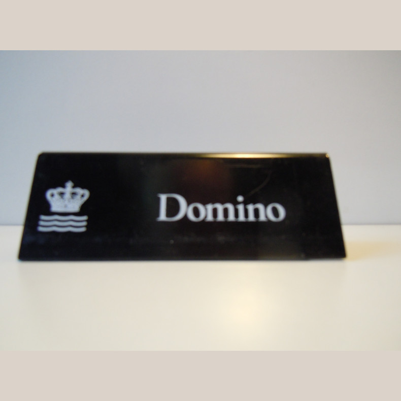 Skilt "Domino"