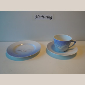 305/102 Kaffekop m.underkop + kagetallerken 306 �15,5cm